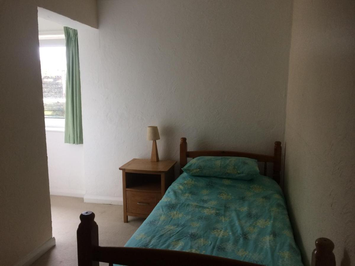 Beech Road Hotel Newport  Ngoại thất bức ảnh